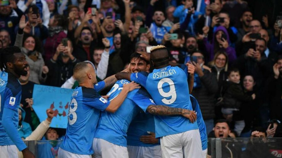 Fitore mes vuajtjesh për Napolin, skuadra e Spaletit mposht edhe Udinesen në kampionat