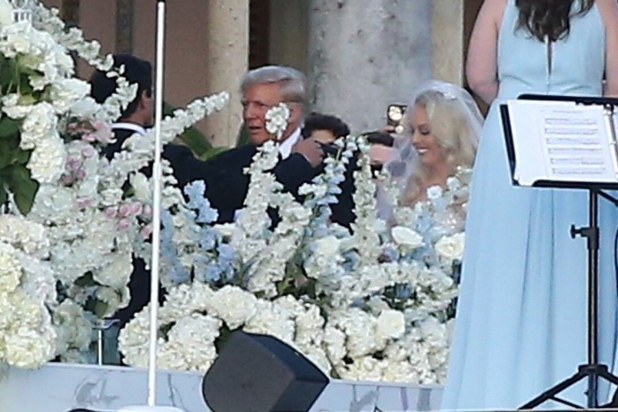Tiffany Trump dërgohet në altar nga babai Donald, të gjitha dejat e dasmës përrallore