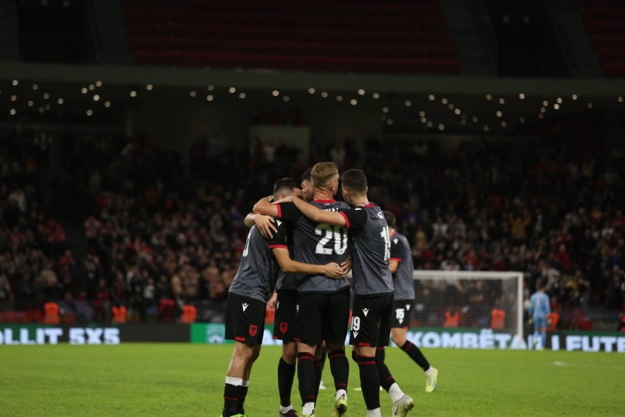 Skuka dhe Asllani shënojnë golat e parë me Kombëtaren, Shqipëria e mbyll vitin me fitore