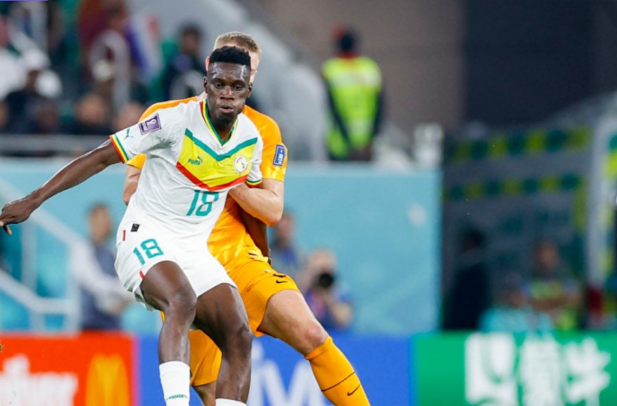 Senegal-Holandë/ Lojë e barabartë mes skuadrave, pjesa e parë mbyllet pa gola 