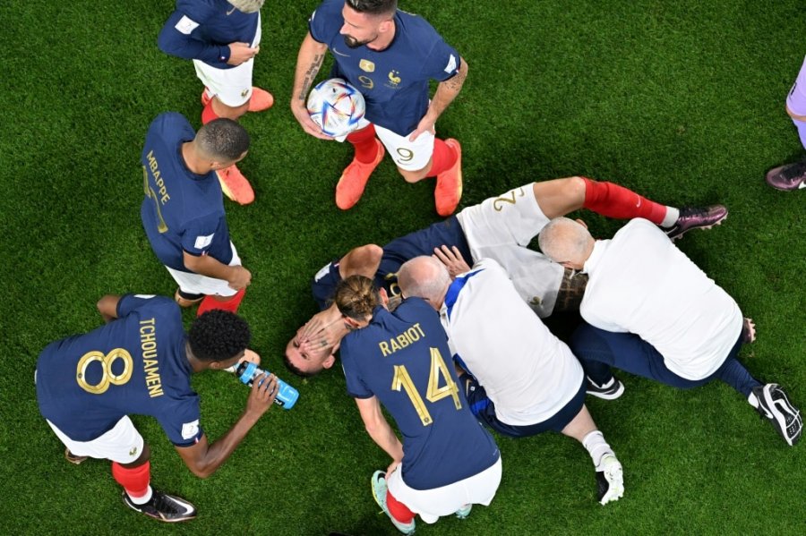 Franca tronditet nga një tjetër dëmtim, Kupa e Botës ka përfunduar për mbrojtësin e Bayernit