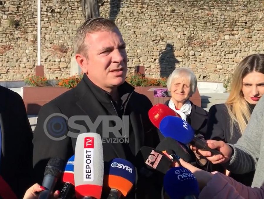 VIDEO-SYRI TV/ Dëshmia e Çapjes për politikanin Taulant, Gjiknuri: Pyetni personin konkret