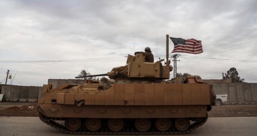 Ushtria amerikane raporton sulme me raketa në bazën e saj të patrullimit në Siri