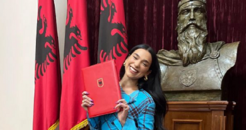 Dua Lipa pasi mori nënshtetësinë shqiptare: Faleminderit, po ndihem shumë krenare