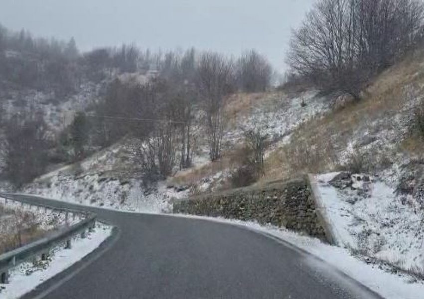 Nisin reshjet e para të borës në Korçë