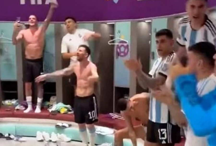 VIDEO/ Messi dhe shokët e tij shpërthyen në festë në dhomat e zhveshjes pas fitores ndaj Meksikës