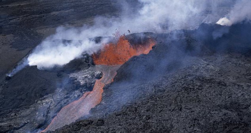 Shpërthen vullkani më i madh në botë