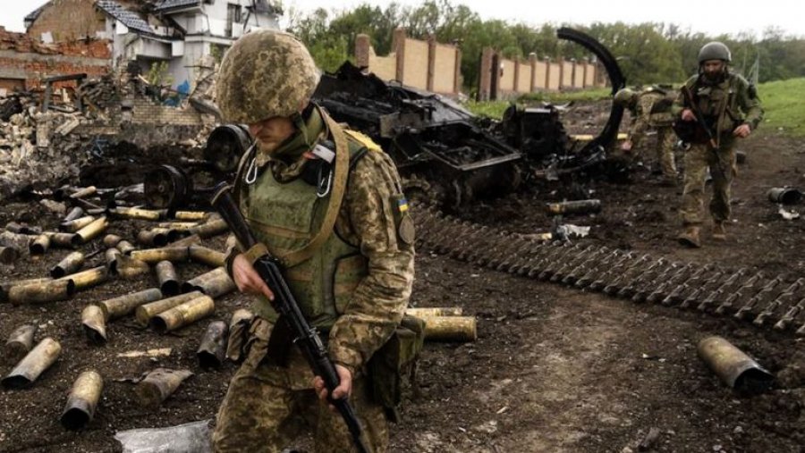Ushtria ukrainase sekuestron pajisje ushtarake të forcave ruse, në vlerë mbi dy miliardë dollarë