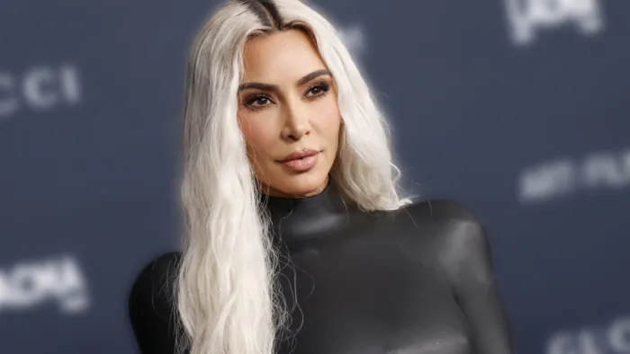 Fansat e ‘bezdisur’ nga pamjet e shtëpisë së Kim Kardashian: Është kaq dëshpëruese