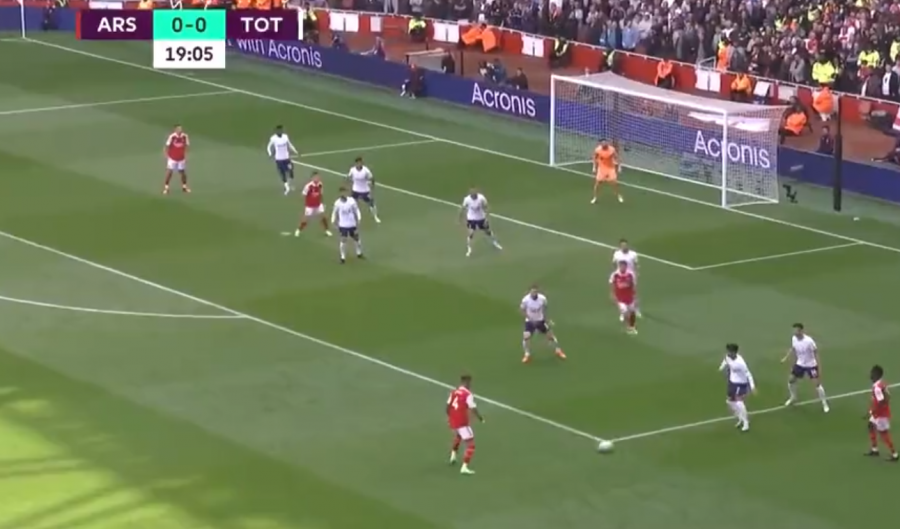 VIDEO/ Arsenal në avantazh ndaj Tottenham, supergol i Partey