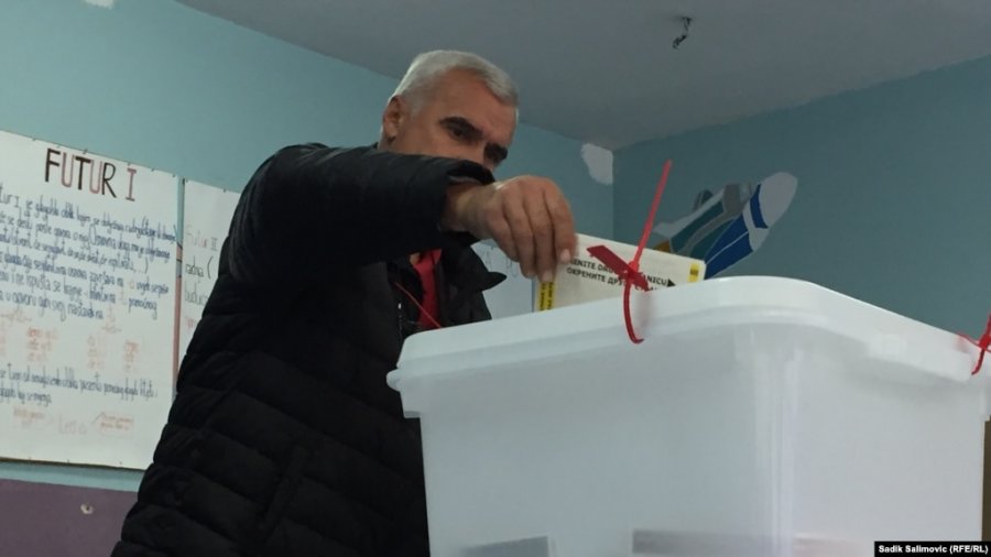 '100 parti dhe koalicione'/ Bosnja mban zgjedhjet e përgjithshme