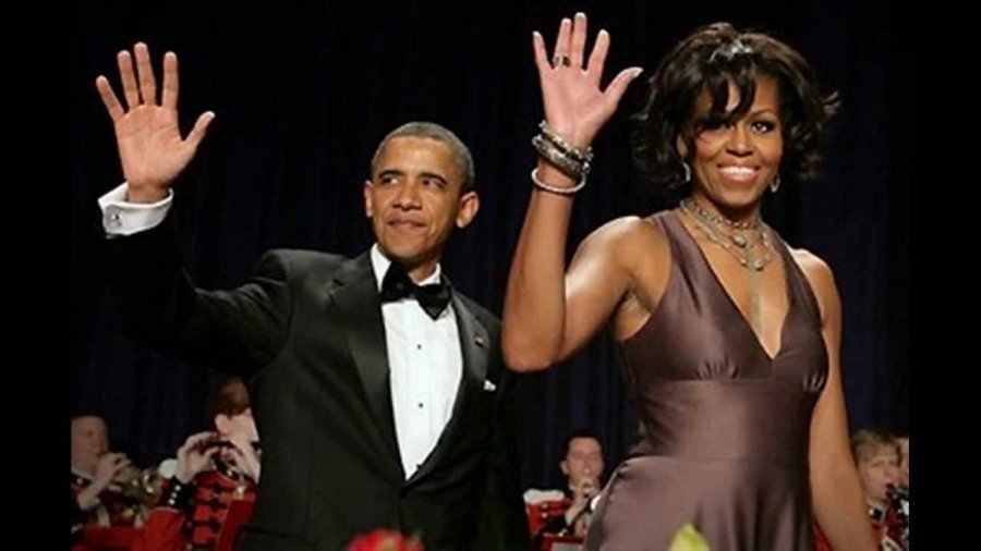 ‘Fitova lotarinë’- Barack Obama i dedikon fjalët më të ëmbla partneres së tij Michelle në 30 vjetorin e tyre të martesës