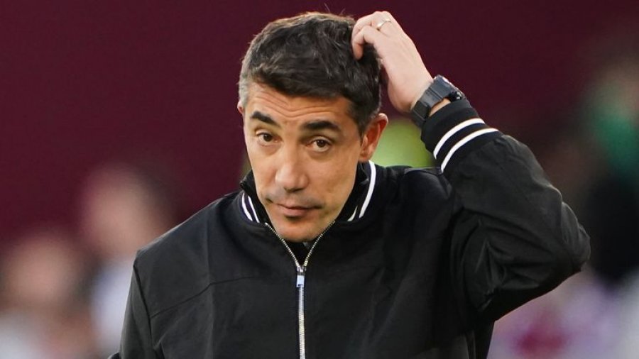 Klubi i Premier League shkarkon trajnerin portugez