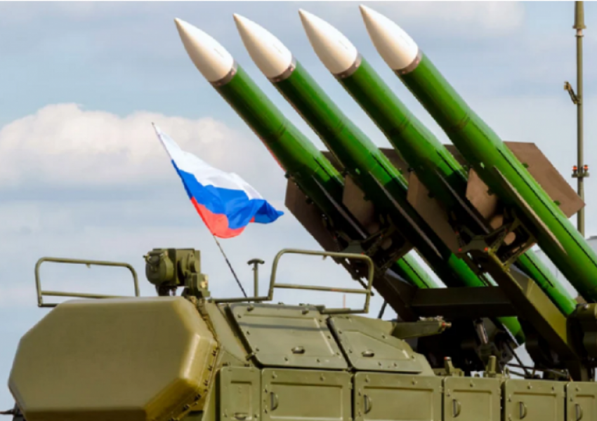 Financial Times: 3 skenarët për përdorimin e armëve bërthamore nga Rusia