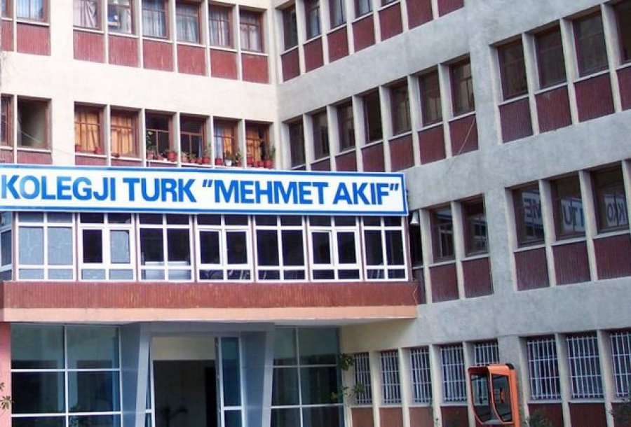 Mbyllja e kolegjit turk ‘Mehmet Akif’, shtyhet seanca në Gjykatën Administrative