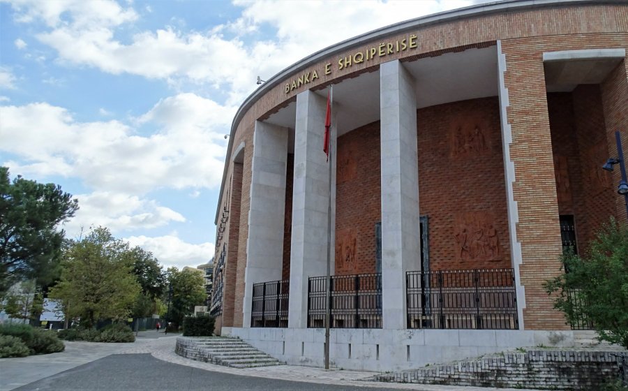 Inflacioni i lartë, Banka e Shqipërisë do të rrisë sot normën e interesit, për të katërtën herë radhazi