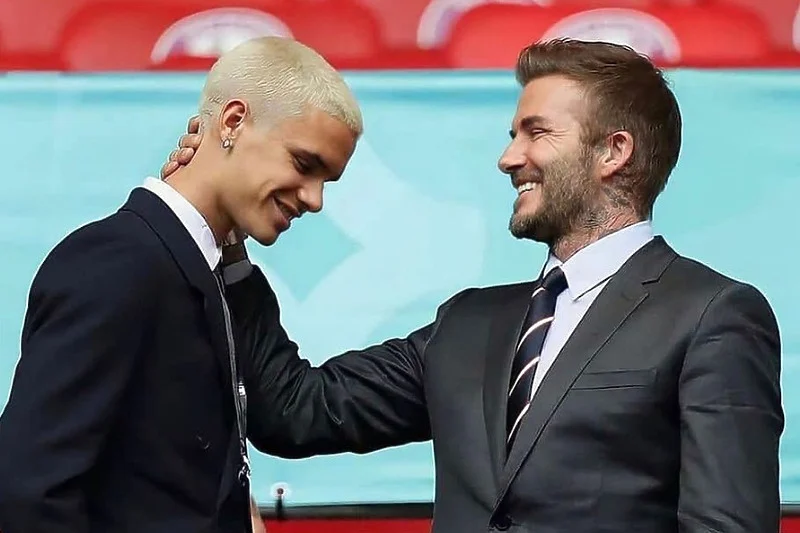 Djali i David Beckham i bashkohet klubit të Premier League 