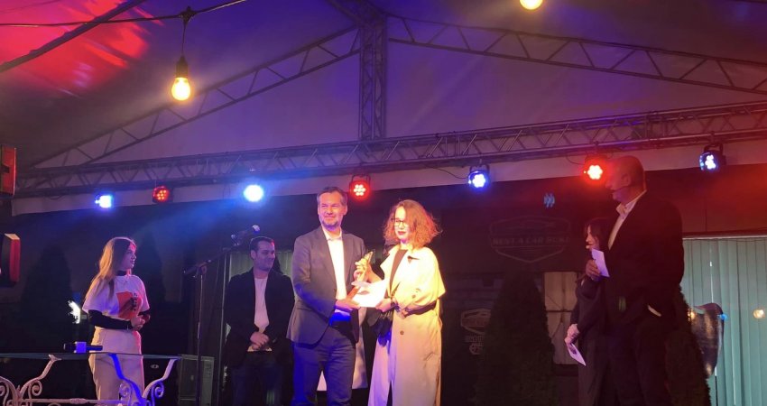 'The Handake Project', shfaqja më e mirë e Festivalit të Teatrove në Ferizaj 