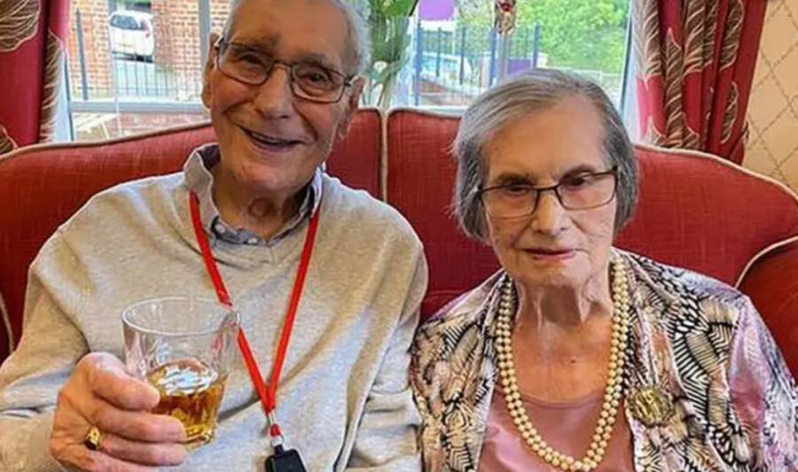 Festuan 75-vjetorin e martesës, çifti 100-vjeçarësh tregon sekretin: Alkool çdo ditë…