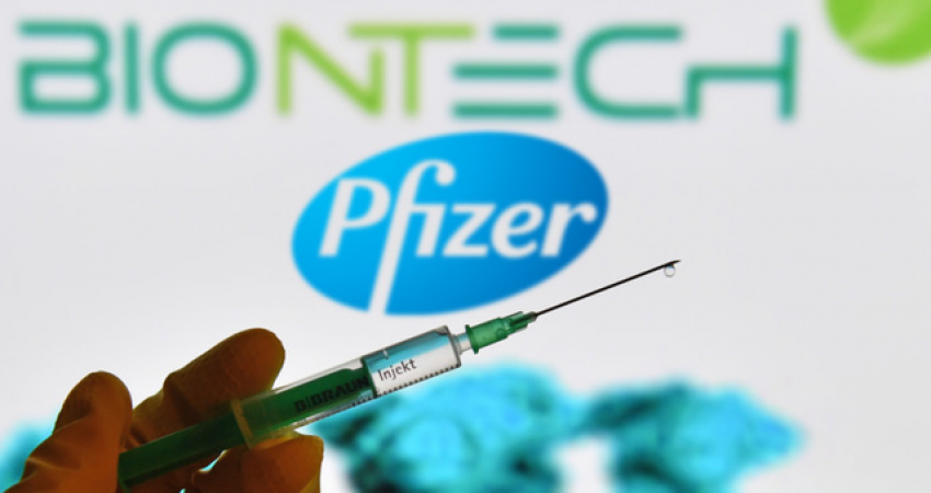 Pfizer planifikon t'i rrisë në mënyrë drastike çmimet e vaksinave në SHBA
