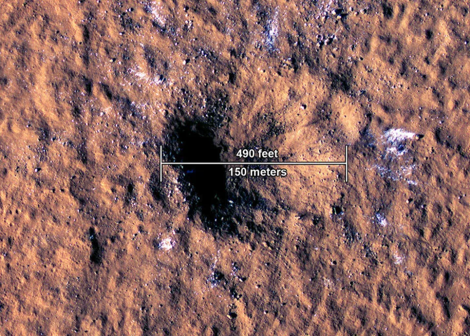 Në Mars, rënja e një meteoriti i zbuluar nga NASA