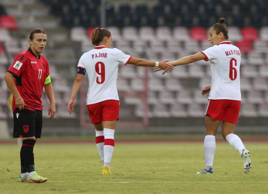 Futboll Femra/ Polonia përmbys Shqipërinë në pjesën e parë, rezultati