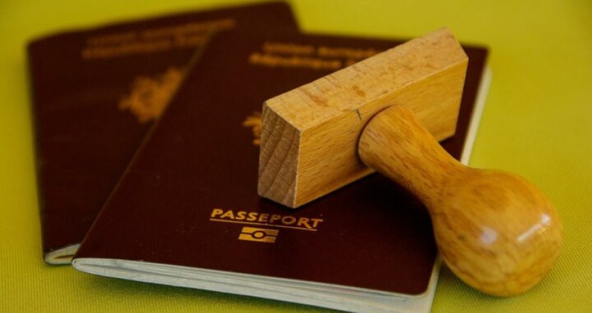 Gjithnjë e më shumë pasaporta serbe për qytetarët rusë