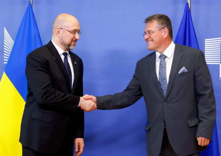 BE dhe Ukraina nënshkruajnë katër marrëveshje bashkëpunimi