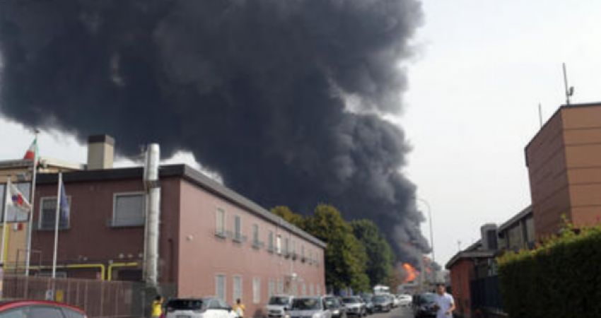 Shpërthim i madh në një fabrikë në Milano, 6 të plagosur