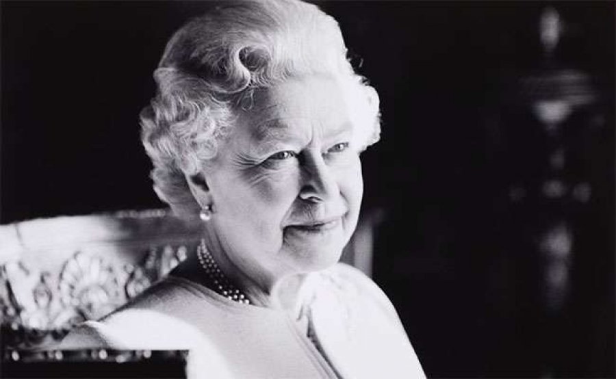 10 ditë zi për vdekjen e Mbretëreshës Elizabeth, drejt shtyrjes edhe Premier League