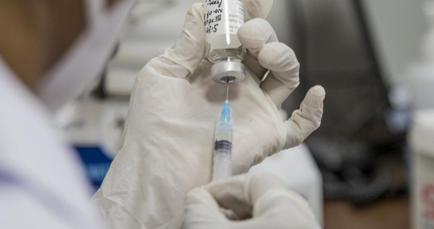 EMA miraton vaksinën e modifikuar për Omicronin