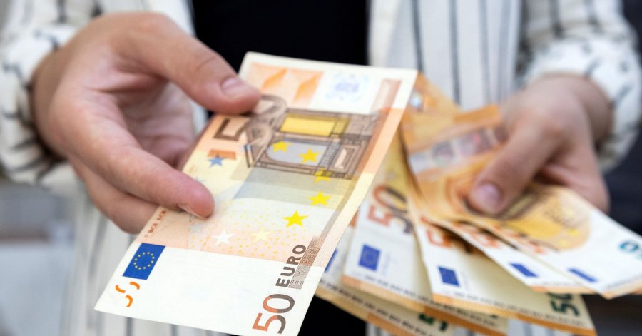 Qytetarëve të Kosovës u humbin miliona euro të kursyera në Trust