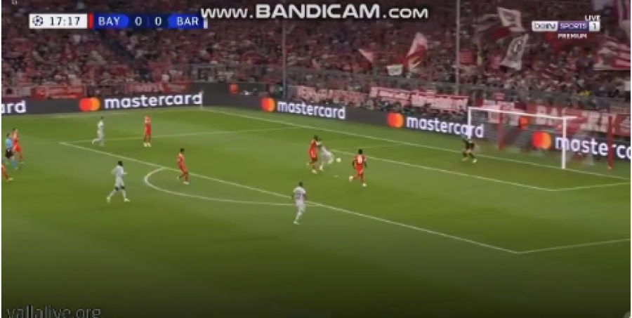 VIDEO/ Lewandowski ‘fal’ Bayernin, shihni çfarë rasti ka humbur sulmuesi polak