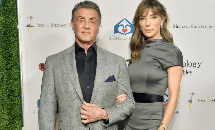 Pas divorcit, Sylvester Stallone mbulon tatuazhin e dytë dedikuar ish- gruas së tij