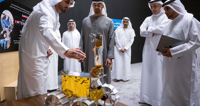 Emiratet e Bashkuara Arabe do të lëshojnë roverin e parë hënor në nëntor