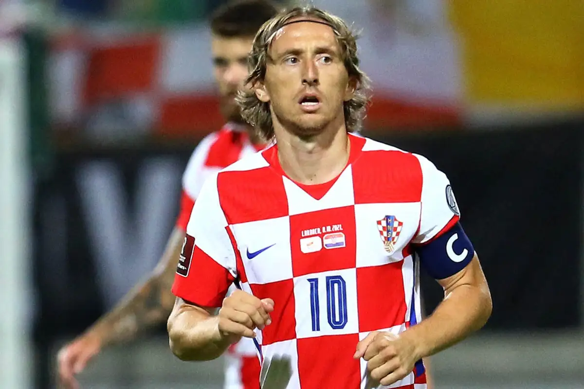 E ardhmja te kombëtarja e Kroacisë, mjeku zbulon vendimin e Luka Modric