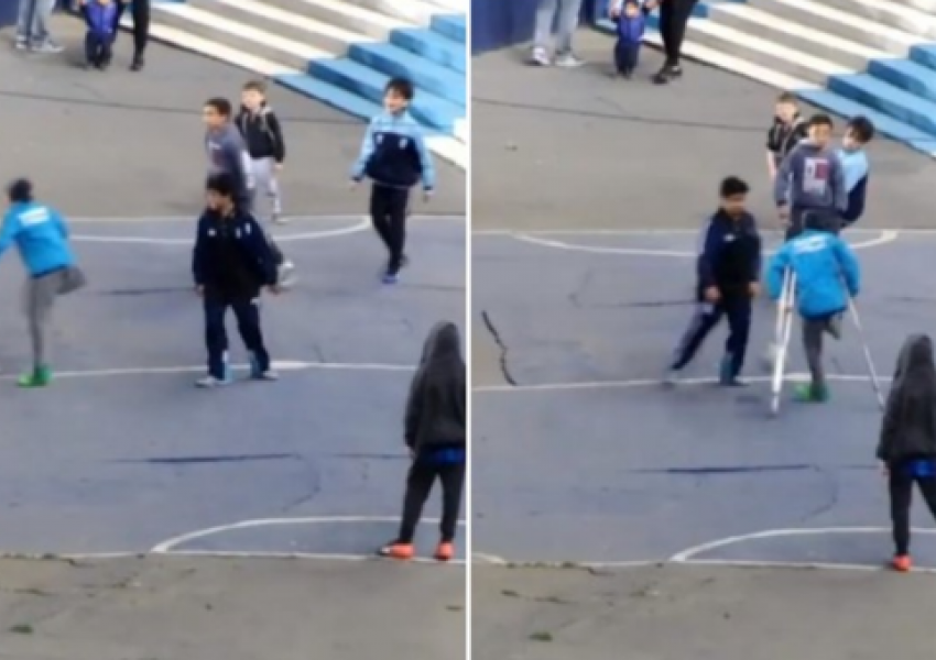 VIDEO PREKËSE/ Momente shumë të bukura, djaloshi me një këmbë dhuron 'show' gjatë ndeshjes së futbollit