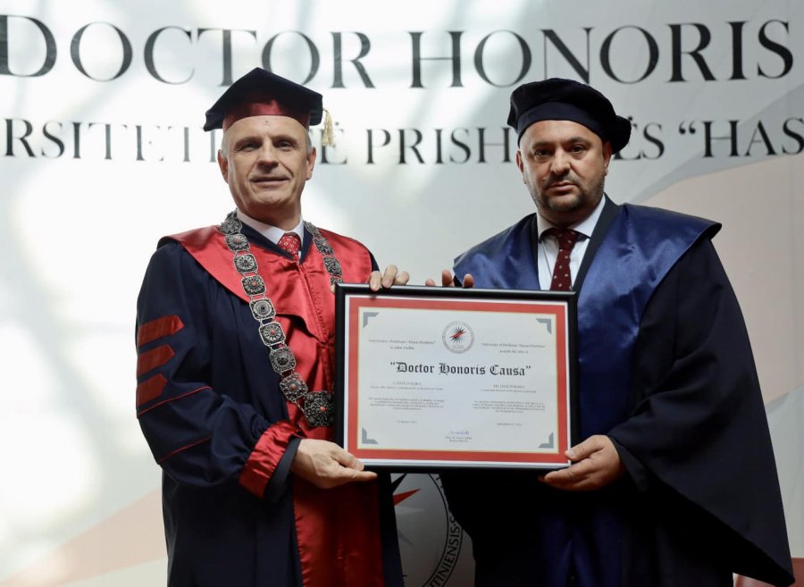 Trajneri që i solli shumë medalje Kosovës shpallet 'Doctor Honoris Causa' nga UP