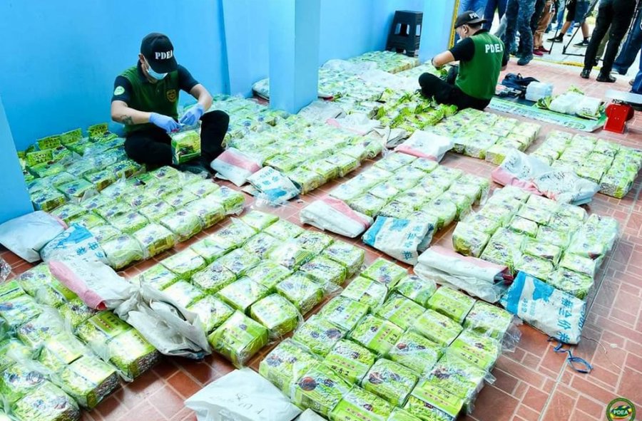 FOTO/ Interpoli arreston 1333 persona për trafikim droge në 22 vende të botës