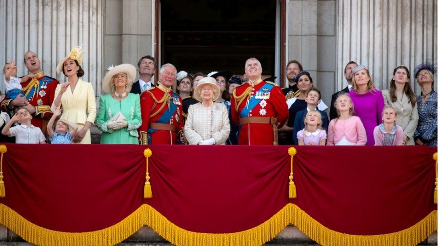 Këto janë 5 familjet mbretërore më të pasura në botë