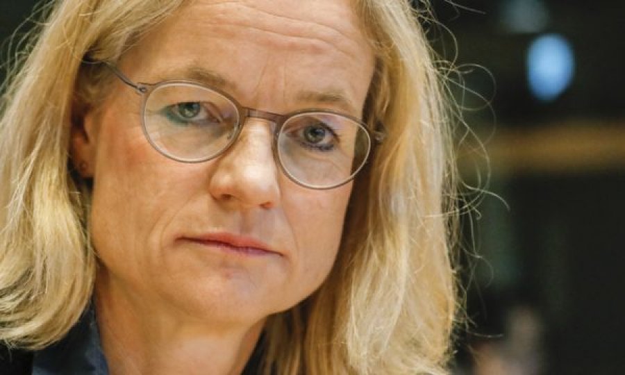 ‘Skandal i rëndë’, raportuesja për Kosovën në PE reagon për marrëveshjen Rusi-Serbi