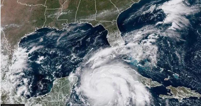Florida paralajmërohet të përgatitet për një katastrofë të madhe