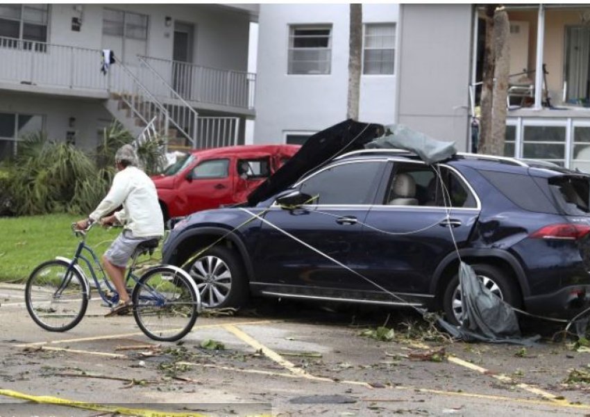 Më shumë se dy milionë shtëpi në Florida pa energji elektrike pas goditjes së uraganit