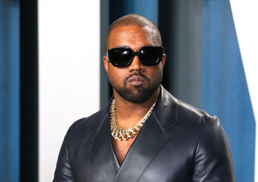 Kanye West vendos foto profili njërën prej anëtareve të familjes Kardashian dhe jo, nuk është Kim