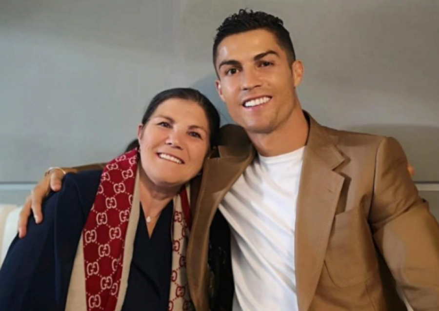 E ardhmja e Ronaldos, nëna e sulmuesit portugez lëshon bombën