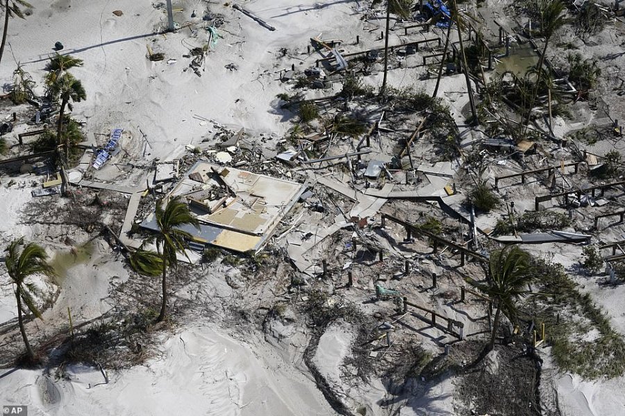FOTOGALERI/ Si zhduku uragani një lagje të tërë në SHBA
