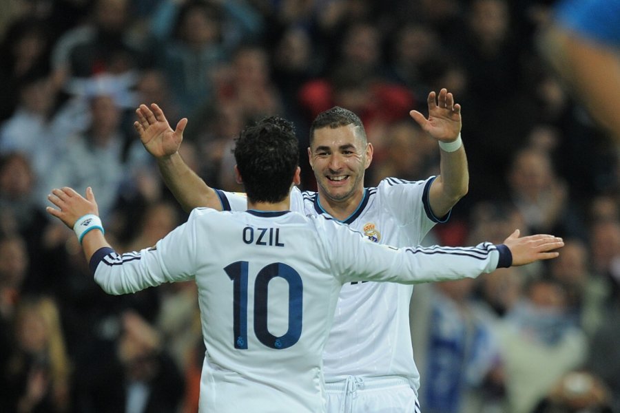 Ozil bën elozhe për Benzema: Mbret, numri 9 më i mirë i brezit tonë