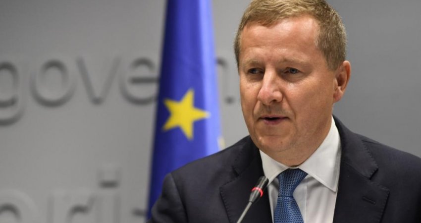 Shefi i BE-së flet pas takimit me kryetarin e Zveçanit dhe Zubin Potokut, situata mos të përshkallëzohet