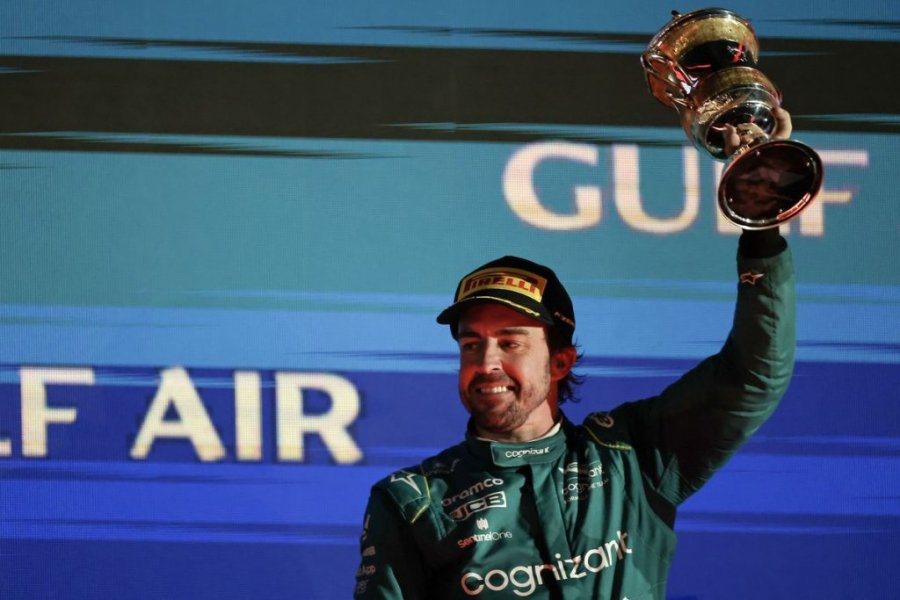 Formula 1/ Alonso nuk i trembet duelit me Verstappen: Dua titullin e tretë