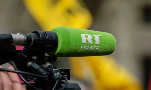 U bë subjekt i sanksioneve ndaj Rusisë, falimenton kanali propagandistik RT France që mbështetej nga Kremlini